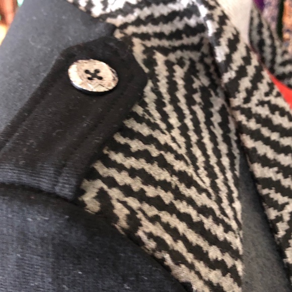 Gorgeous Tesoro Moda Softshell Jacket | Sz S - Picture 5 of 8